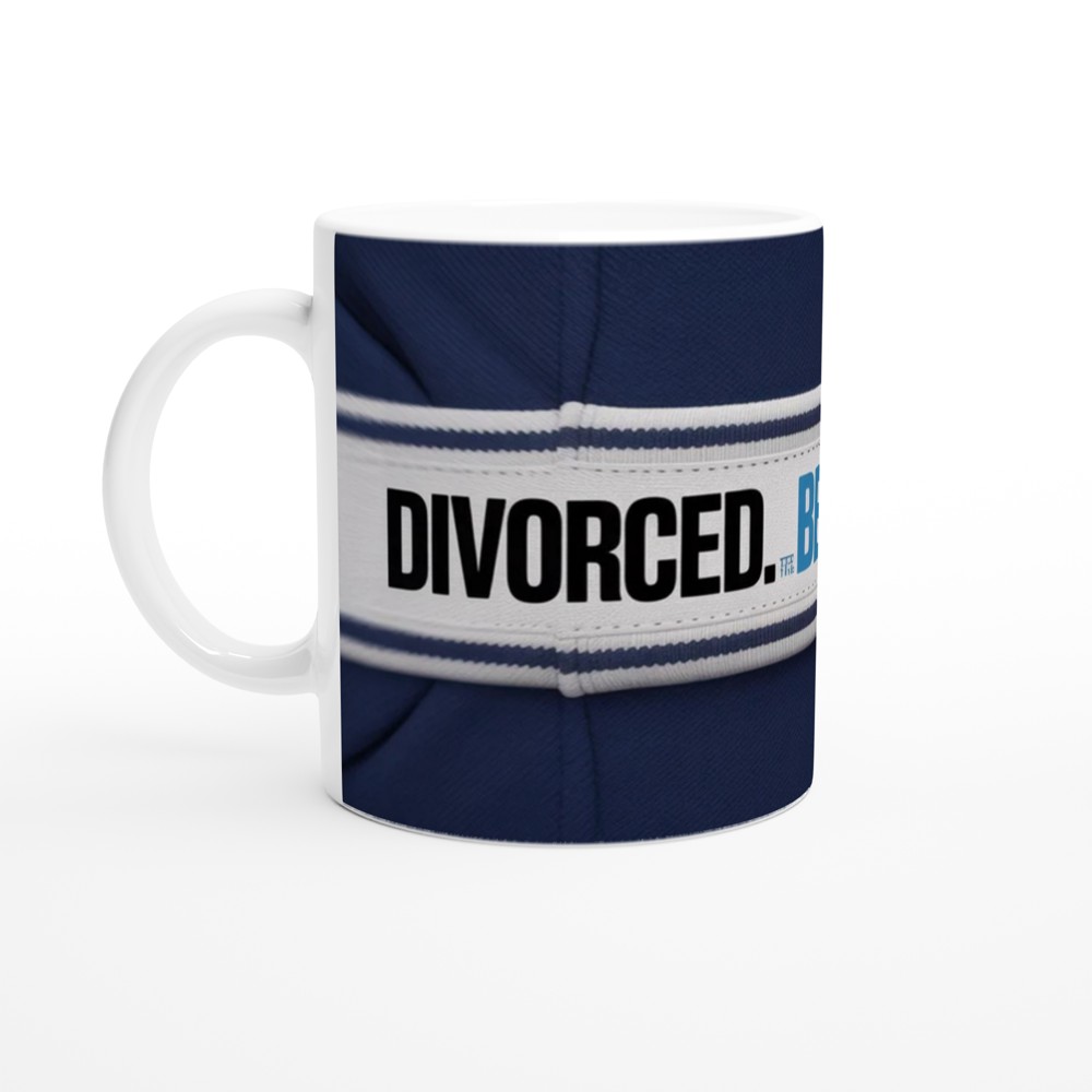 Divorced Beheaded Live - Six Wives History Mug — view 10